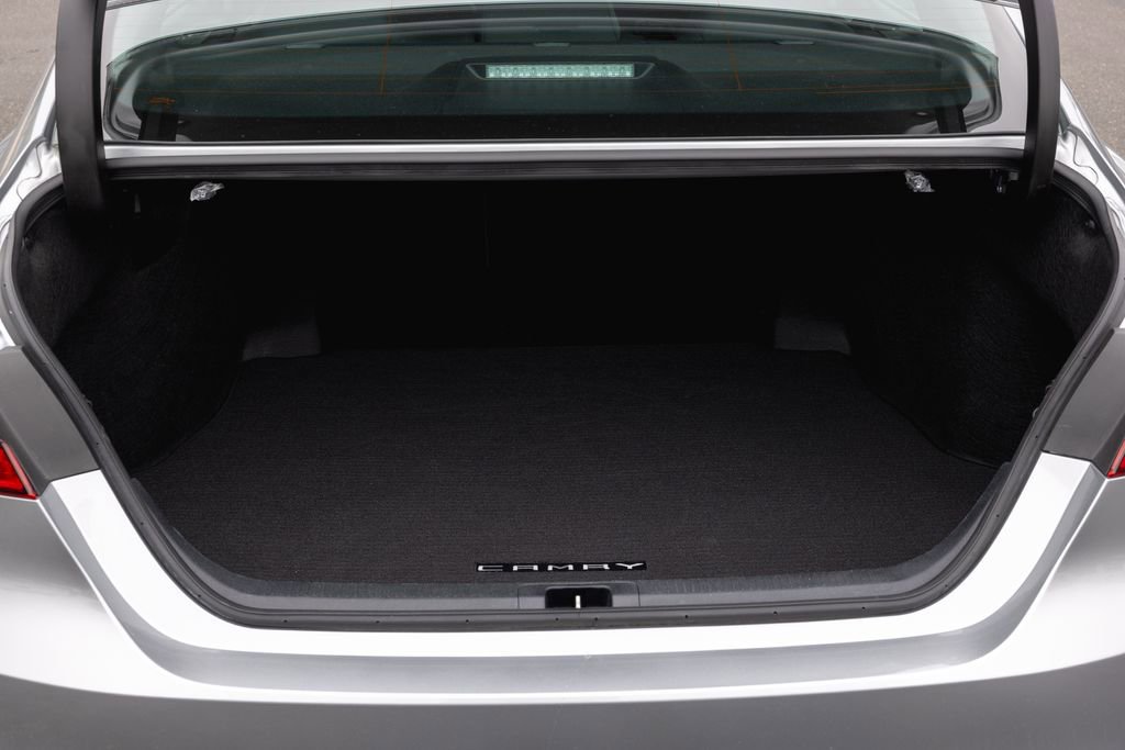 Certified 2024 Toyota Camry LE FWD image 8