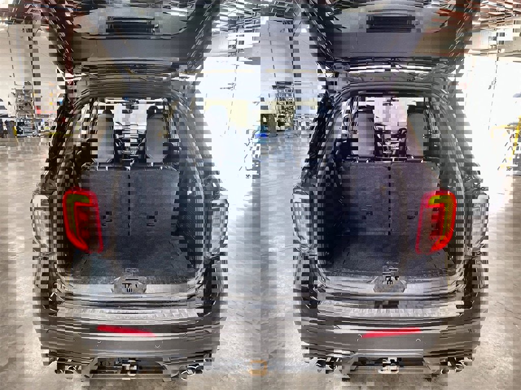 Used 2020 Ford Explorer ST w/ Premium Technology Package image 25