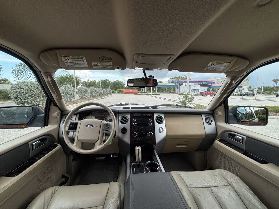 Used 2011 Ford Expedition EL XLT w/ 201A Rapid Spec Order Code RWD image 10