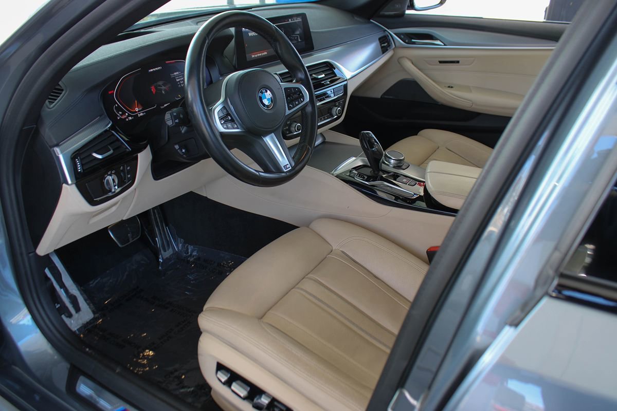 Used 2020 BMW M550i xDrive w/ Executive Package AWD/4WD image 15