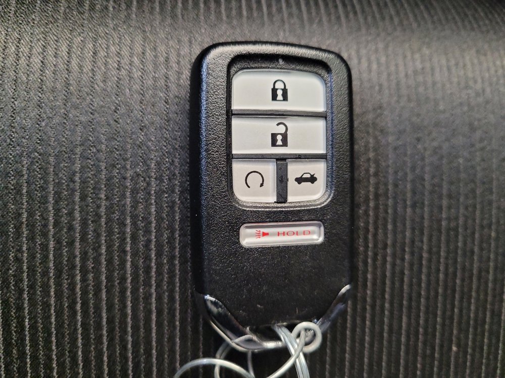 Used 2019 Honda Accord LX image 32