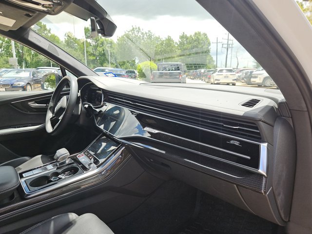 Used 2024 Audi SQ7 Prestige AWD/4WD image 17