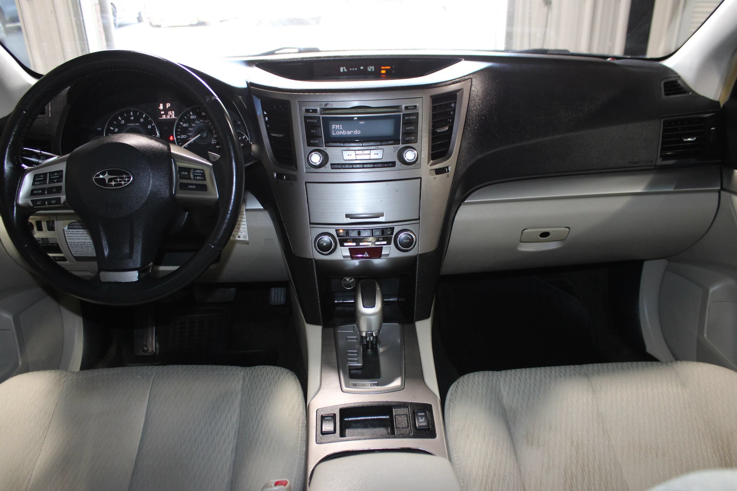 Used 2012 Subaru Legacy 2.5i Premium AWD/4WD image 12