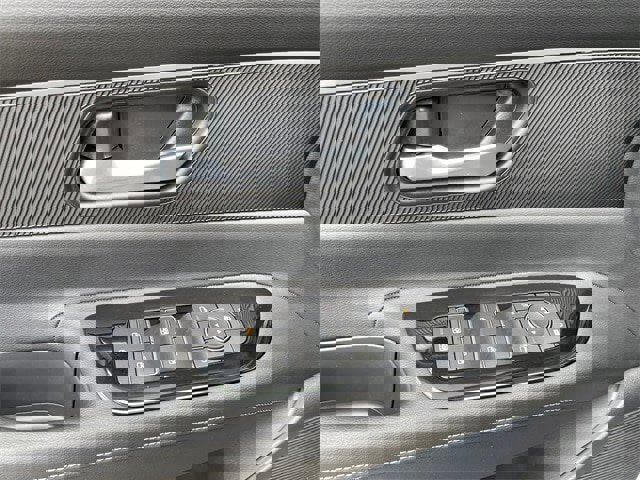 New 2025 Nissan Murano SV image 20