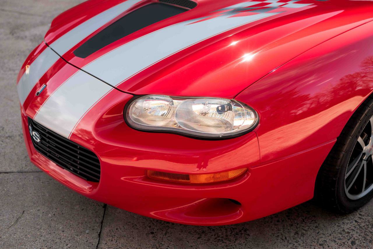 Used 2002 Chevrolet Camaro Z28 w/ SS Performance/Appearance Pkg image 16