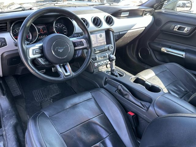 Used 2017 Ford Mustang Premium image 18