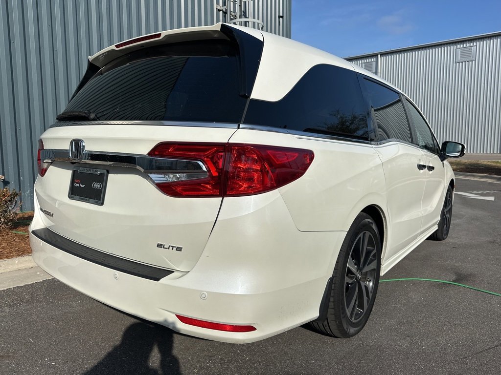 Used 2018 Honda Odyssey Elite image 6
