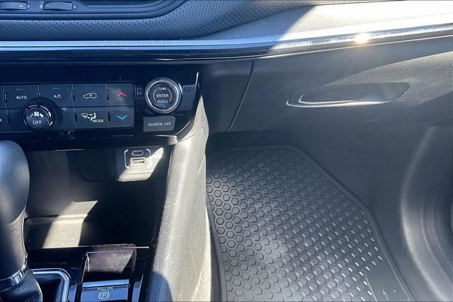 Used 2024 Jeep Compass Trailhawk image 24