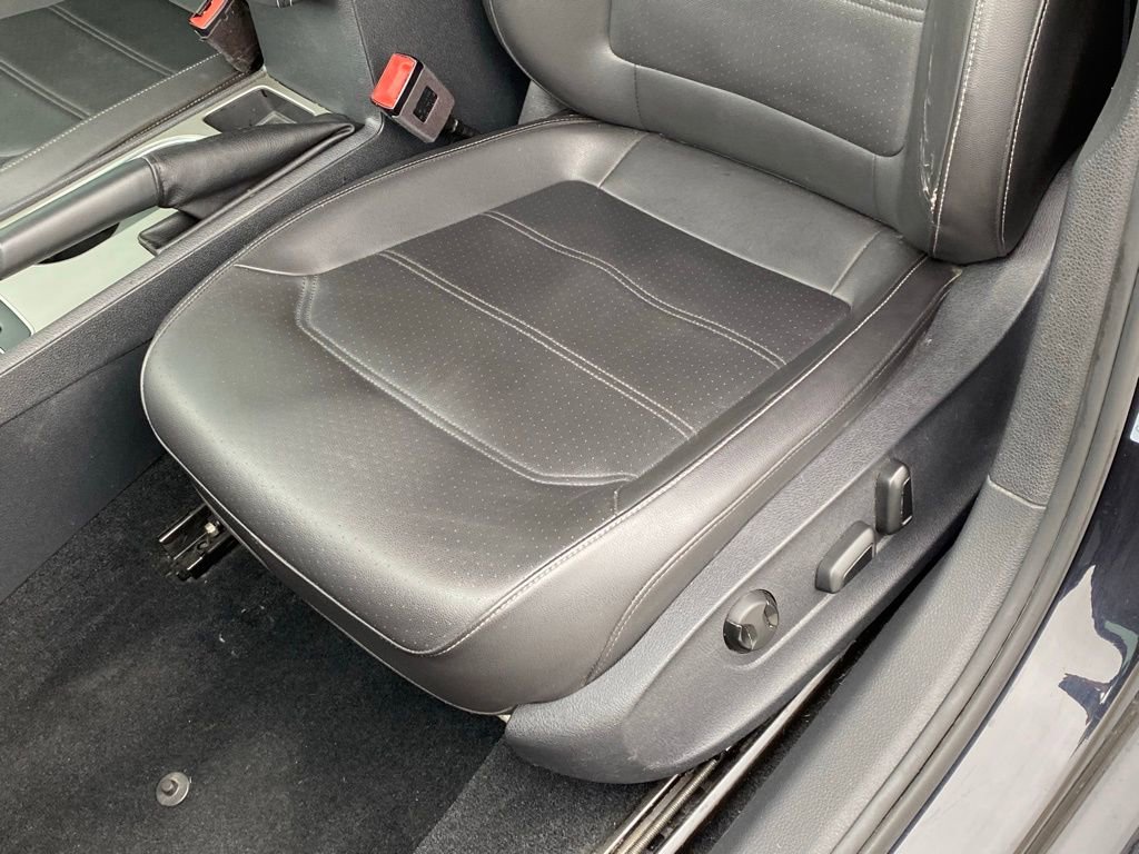 Used 2020 Volkswagen Passat 2.0T SE image 24