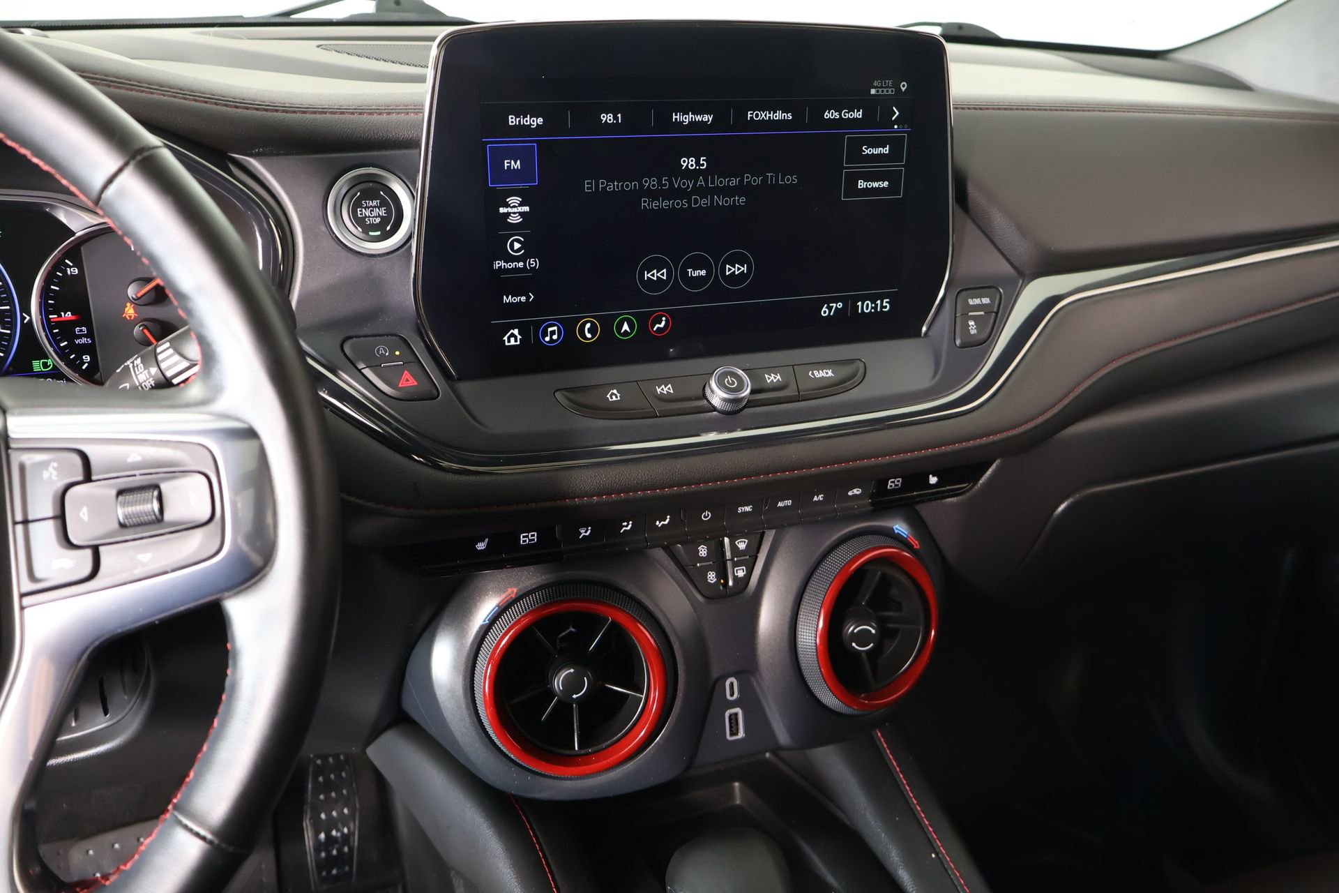 Used 2023 Chevrolet Blazer RS FWD image 5