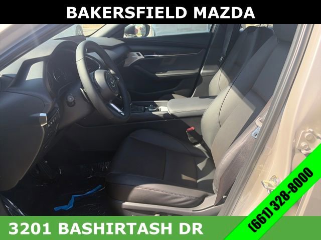 New 2026 MAZDA MAZDA3 Hatchback w/Premium Plus Pkg image 9