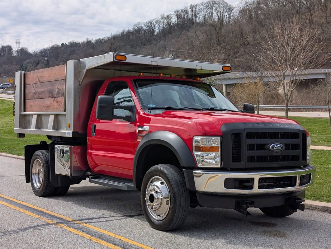 Used 2010 Ford F450 XL image 1