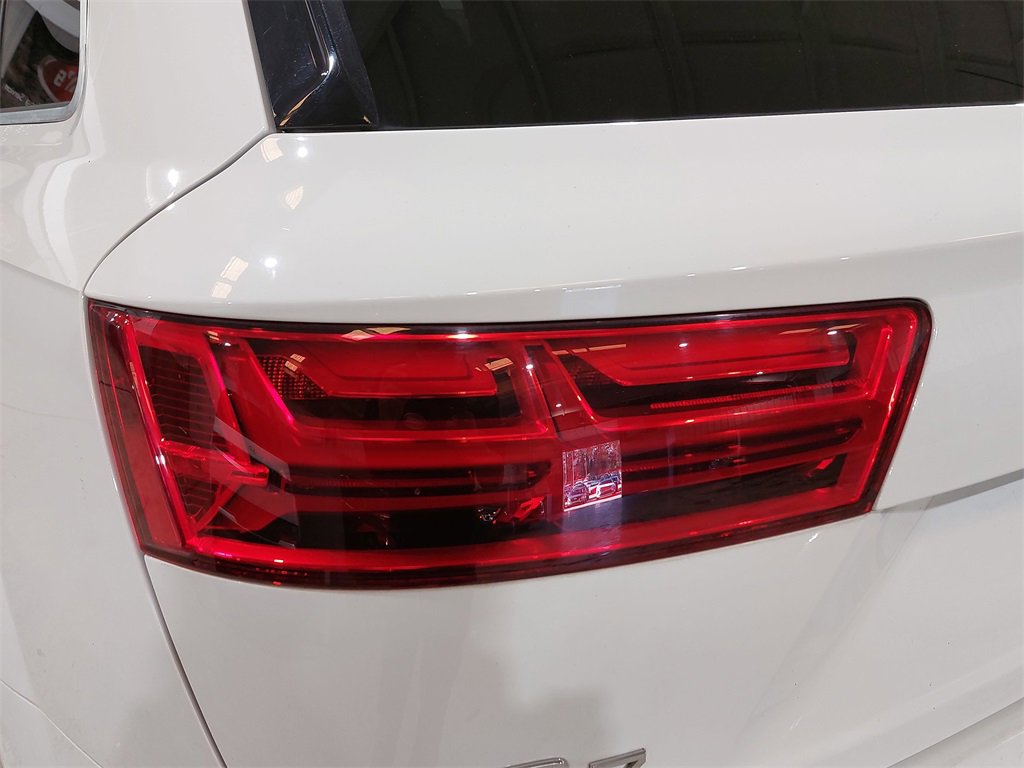 Used 2019 Audi Q7 3.0T Premium Plus w/ Premium Plus Package image 36