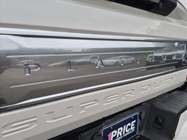 Used 2019 Ford F250 Platinum w/ Platinum Ultimate Package AWD/4WD image 14