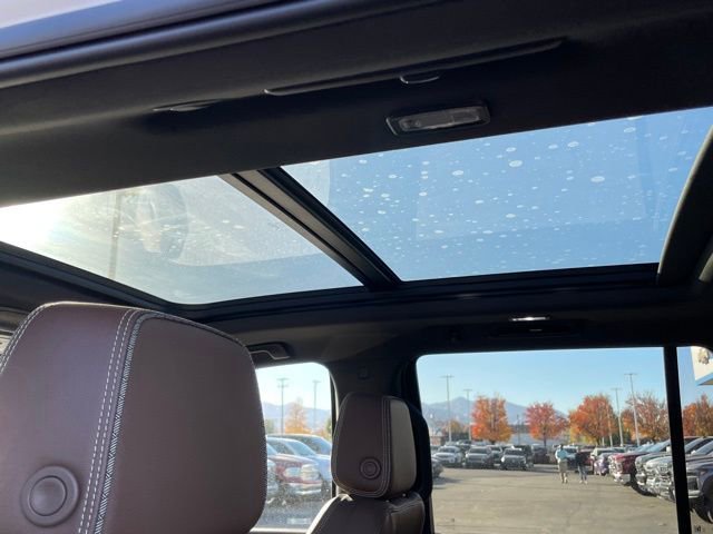 Certified 2023 Chevrolet Tahoe High Country w/ Premium Package 2 image 12