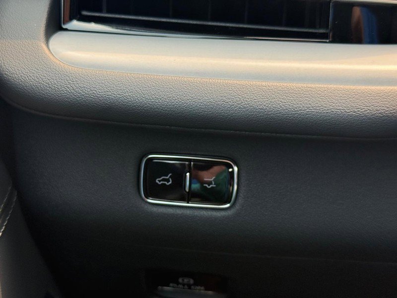 New 2025 Lincoln Navigator Reserve w/ Jet Appearance Package AWD/4WD image 26