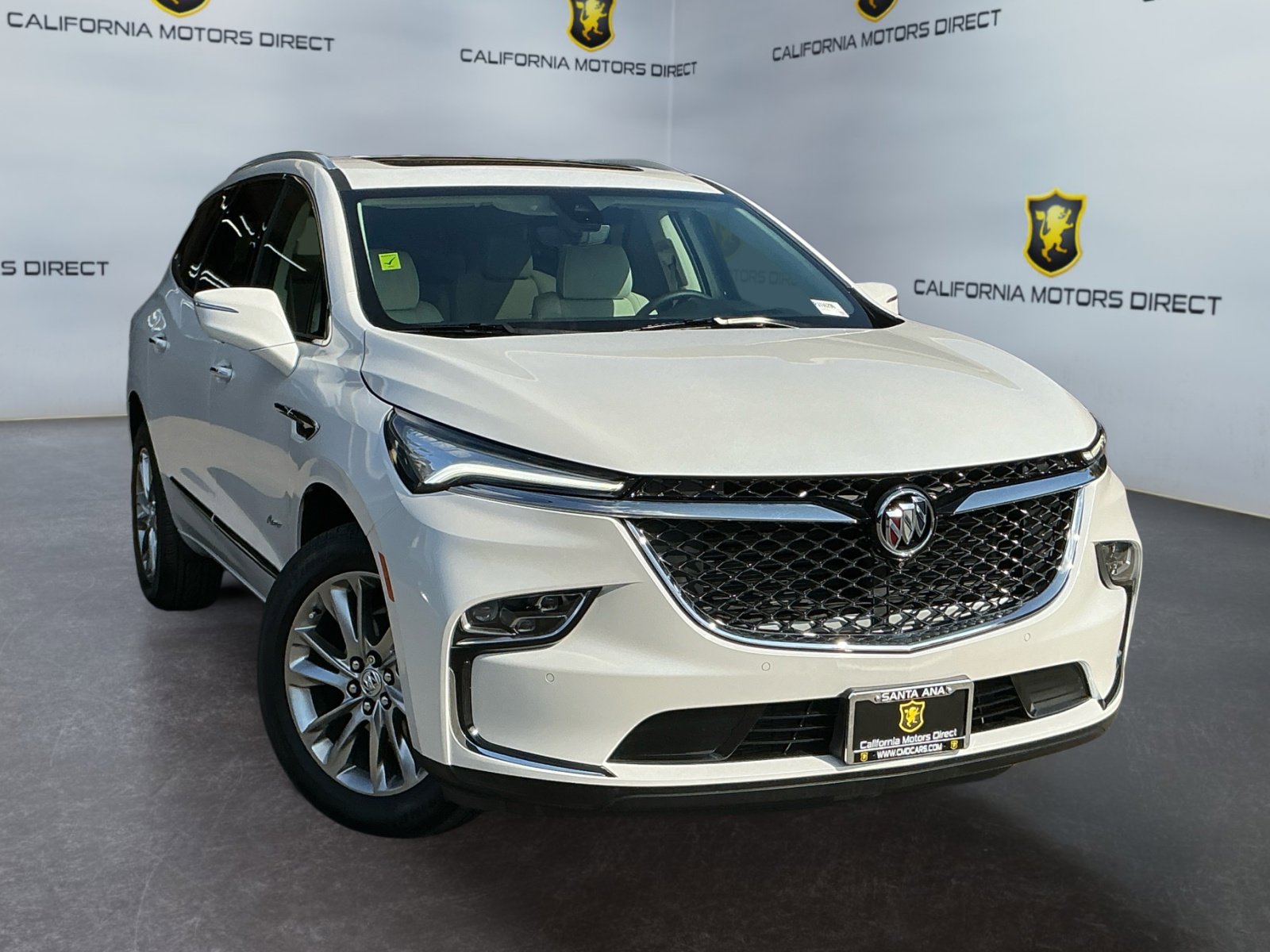 Used 2023 Buick Enclave Avenir w/ Avenir Technology Package image 3