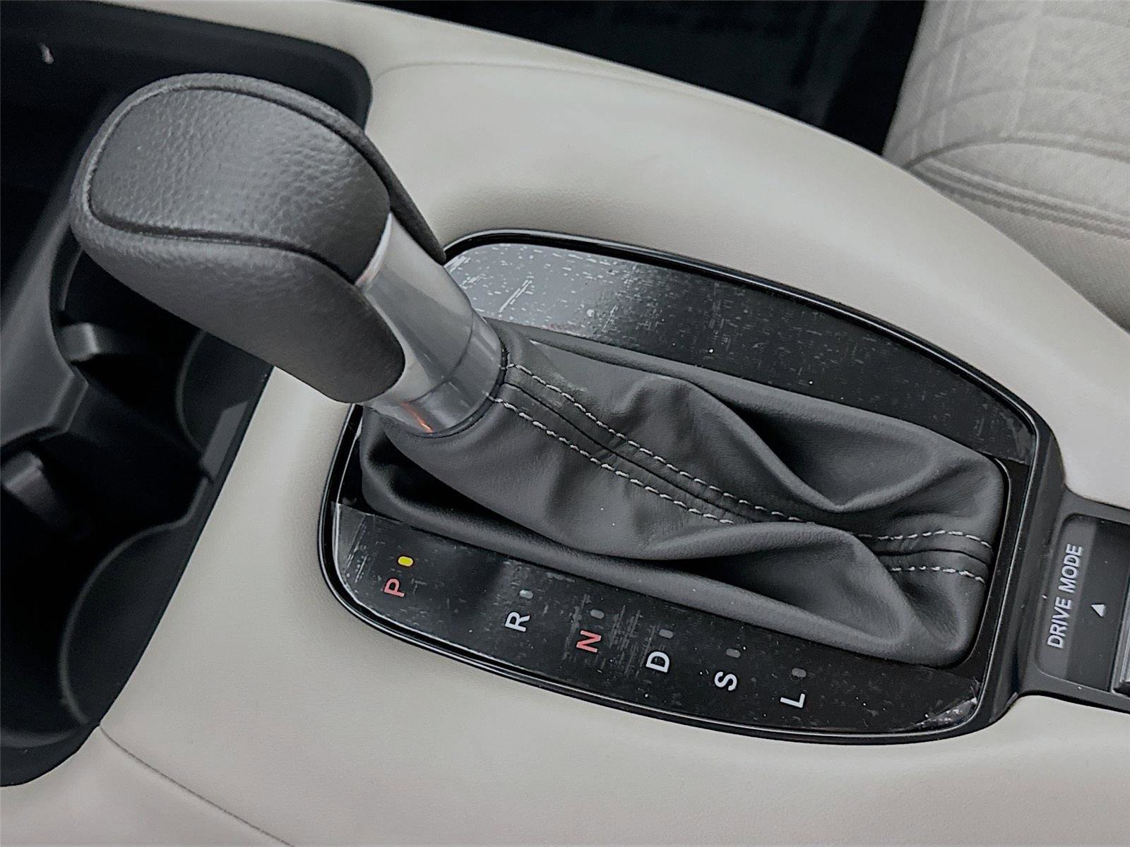 New 2026 Honda HR-V LX image 15