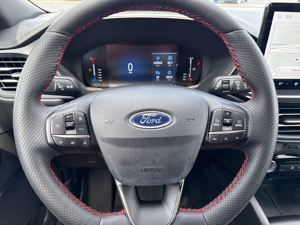 Used 2023 Ford Escape ST-Line w/ Tech Pack #1 AWD/4WD image 10
