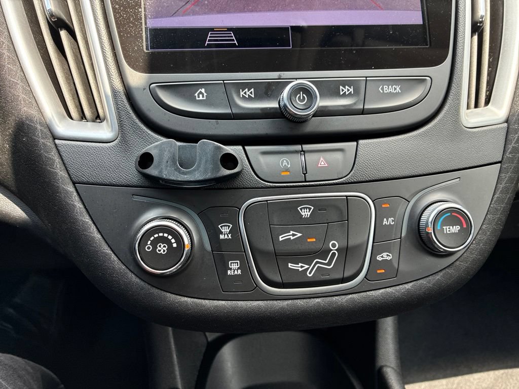 Used 2024 Chevrolet Malibu RS FWD image 29