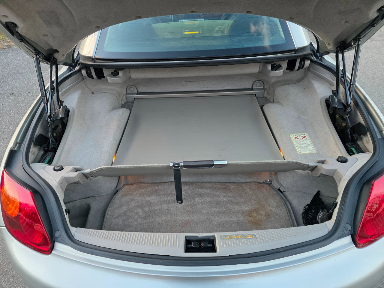 Used 2005 Lexus SC 430 Convertible w/ Preferred Accessory Pkg image 13