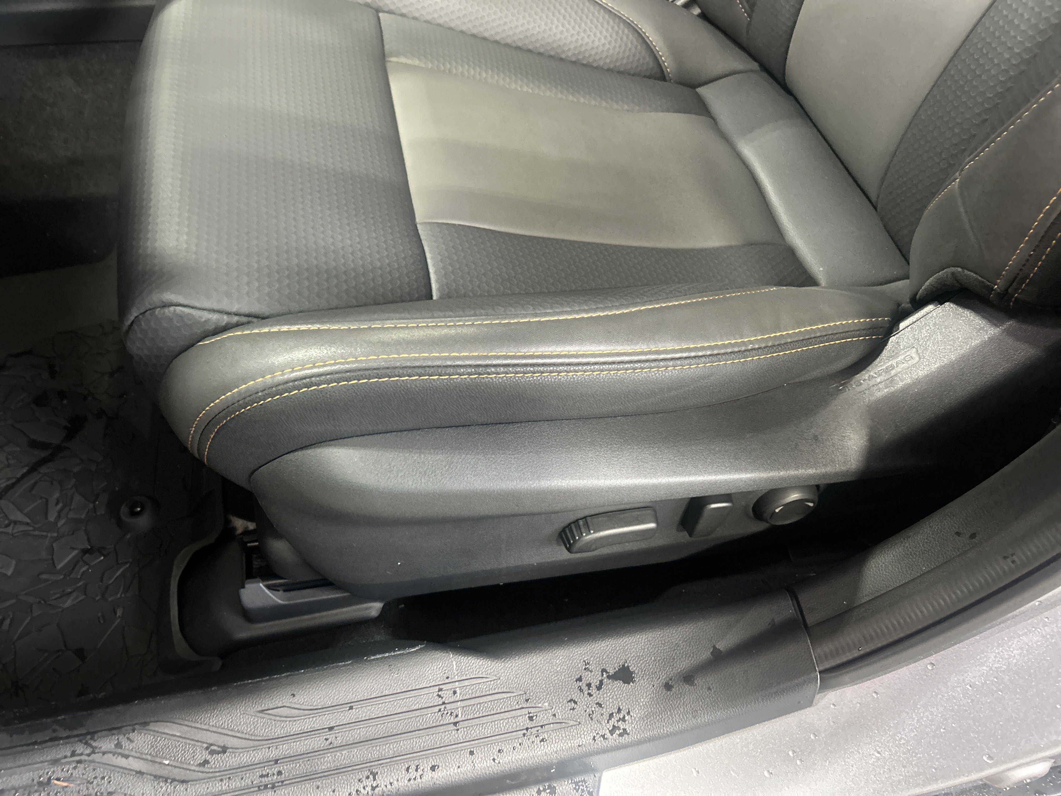 Used 2025 Subaru Outback Wilderness AWD/4WD image 17
