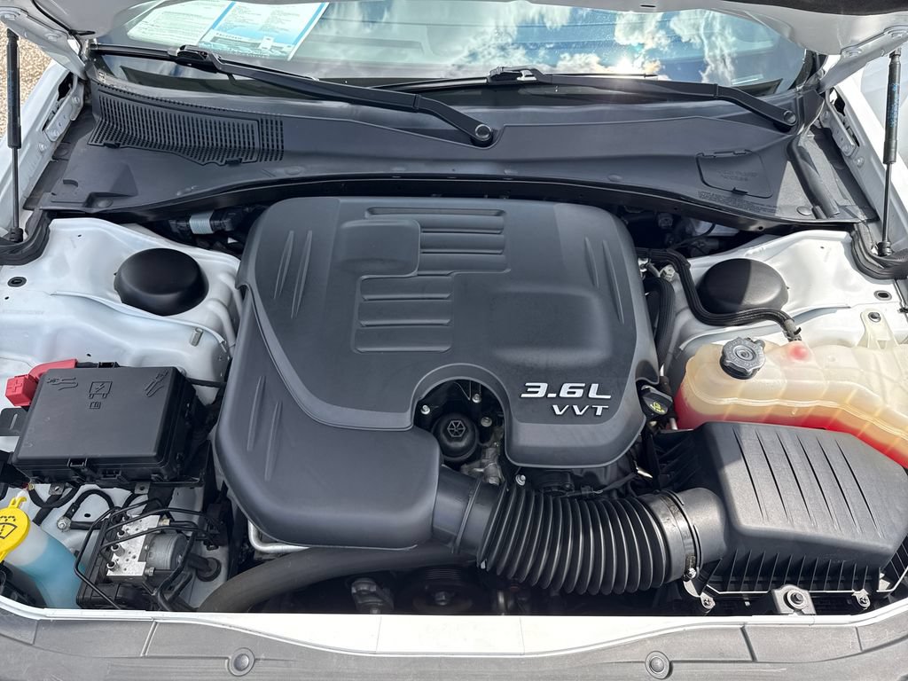 Used 2023 Chrysler 300 S w/ Comfort Group RWD image 52