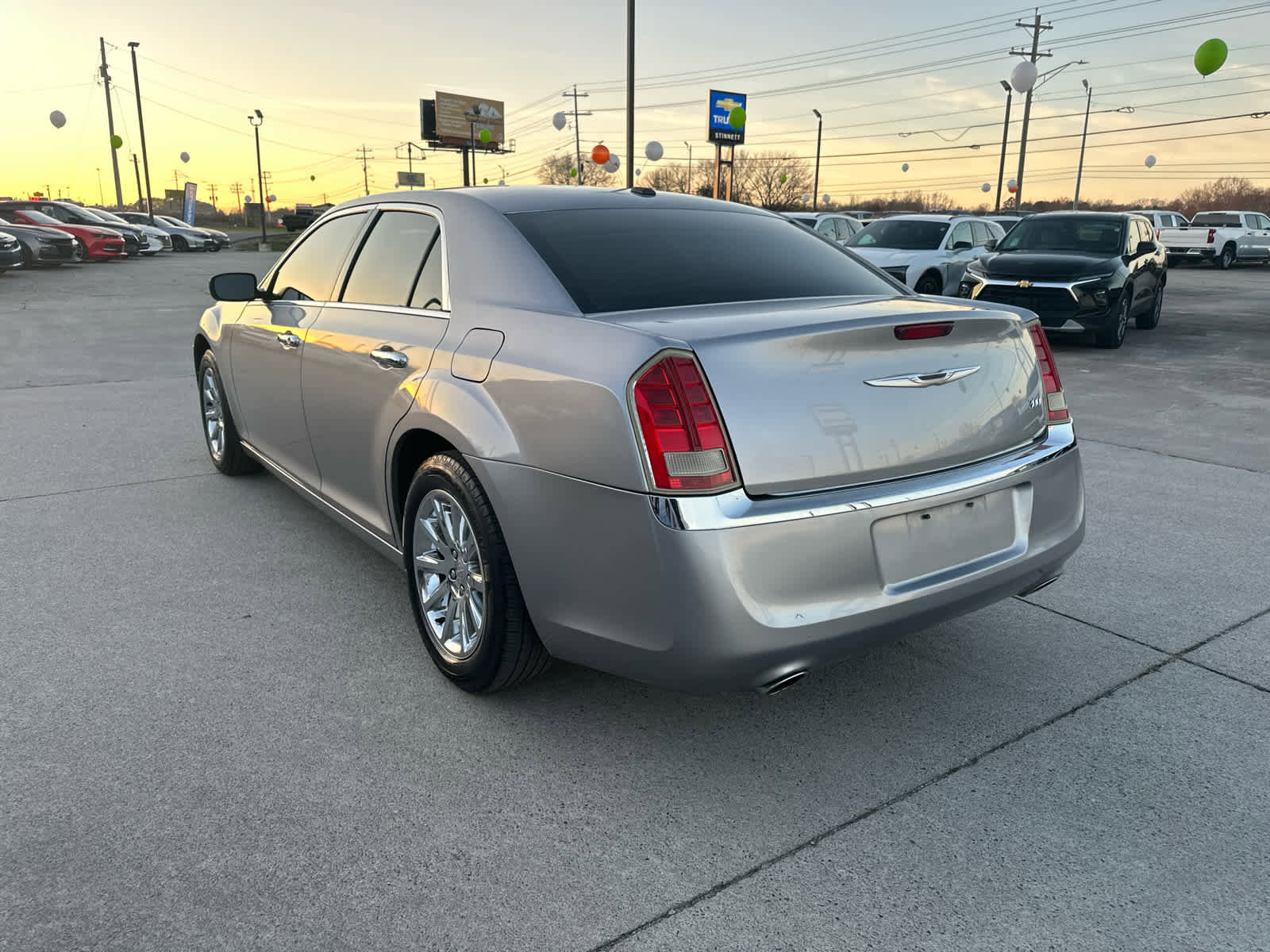 Used 2011 Chrysler 300 Limited image 6