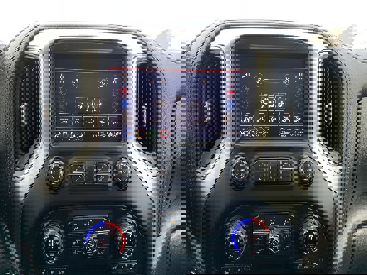 Used 2021 Chevrolet Silverado 3500 LTZ w/ LTZ Convenience Package image 26