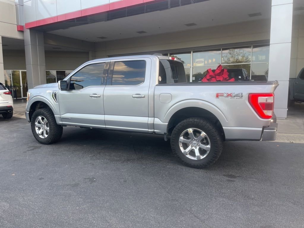Used 2021 Ford F150 Lariat w/ Equipment Group 502A High AWD/4WD image 4