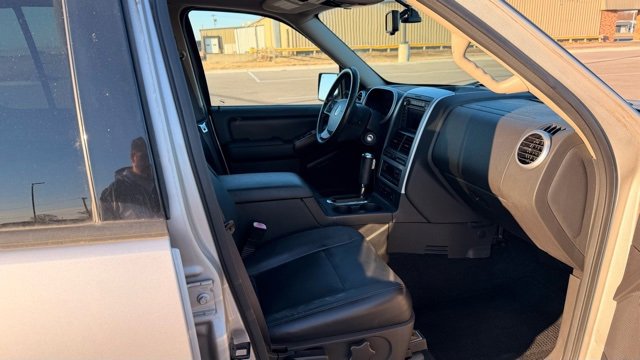 Used 2007 Mercury Mountaineer Premier image 14