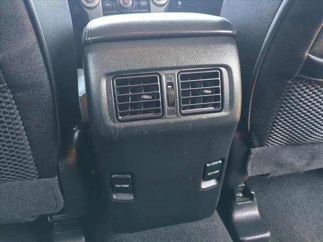 Used 2018 Toyota 4Runner SR5 Premium image 16