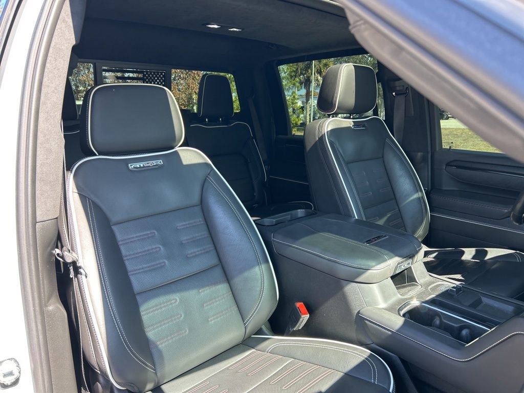 Used 2024 GMC Sierra 2500 AT4X image 42