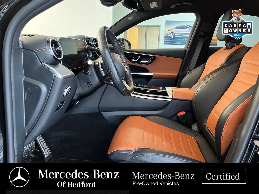 Used 2024 Mercedes-Benz GLC 300 4MATIC image 11