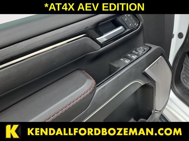 Used 2025 GMC Sierra 2500 AT4X w/ AT4X AEV Edition AWD/4WD image 10