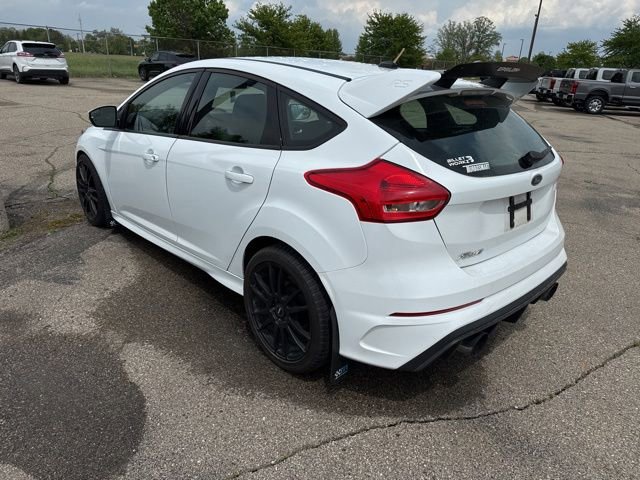 Used 2017 Ford Focus RS AWD/4WD image 4