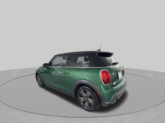 Used 2022 MINI Cooper 2-Door Hardtop FWD image 5