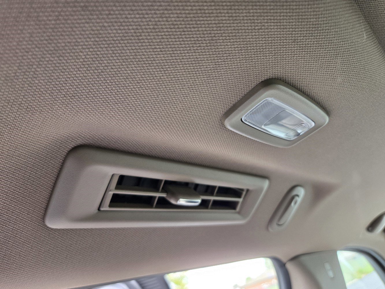 New 2026 GMC Yukon Denali w/ Denali Reserve Package image 24