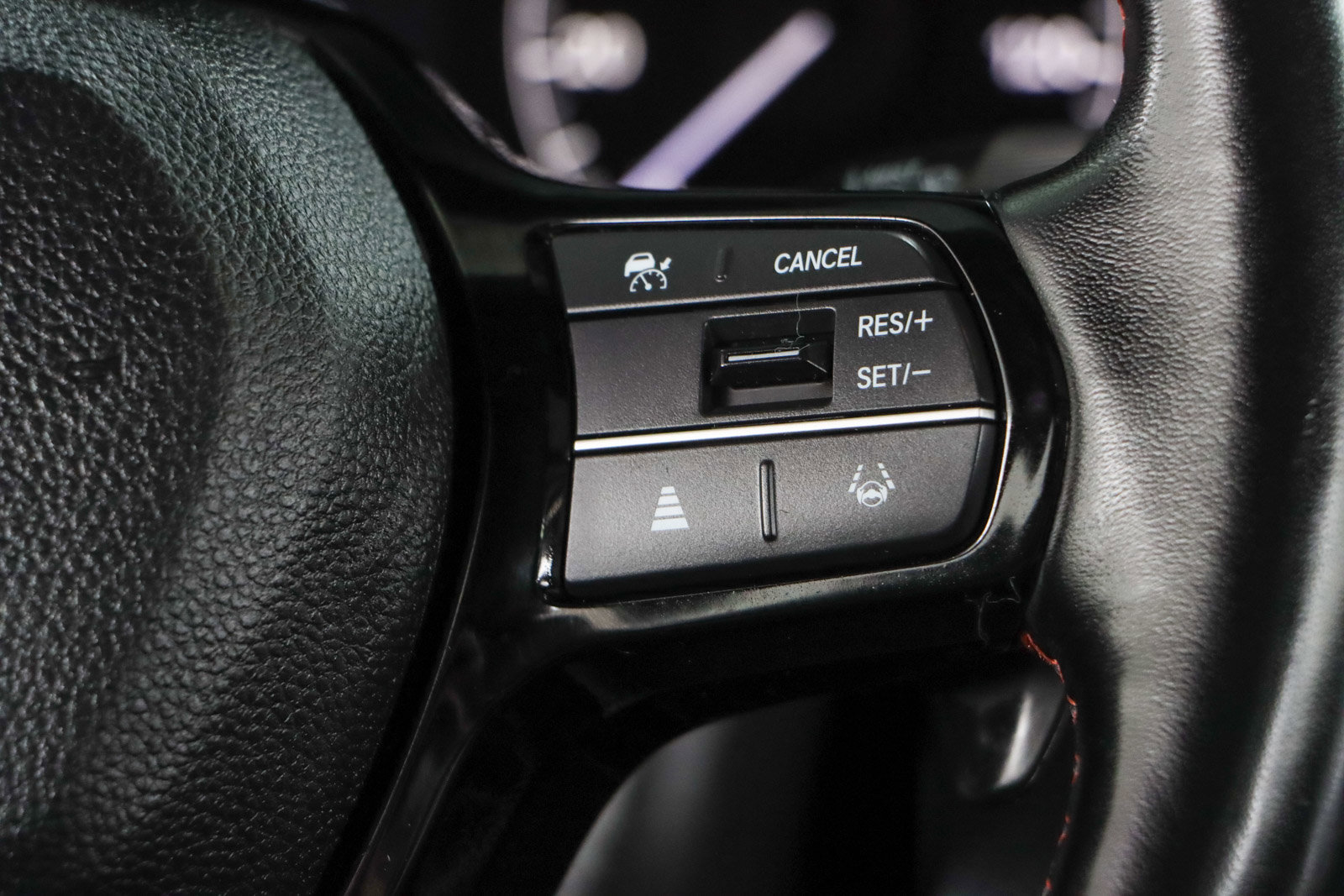 Used 2024 Honda Pilot TrailSport image 14