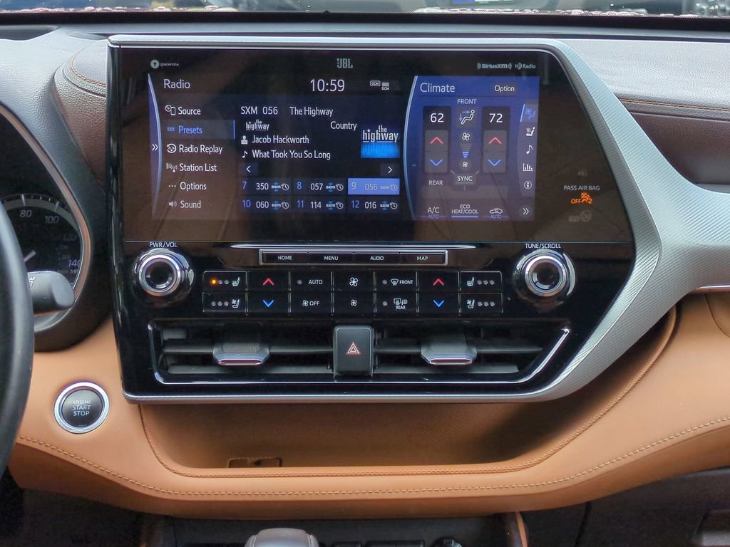 Used 2021 Toyota Highlander Platinum FWD image 22