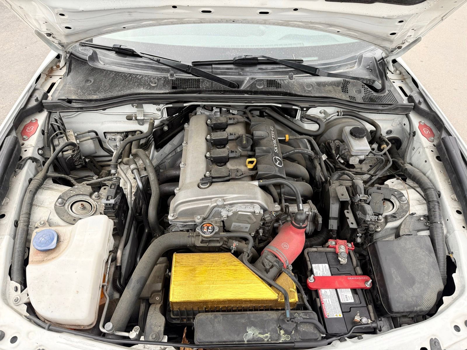Used 2020 MAZDA MX-5 Miata Sport RWD image 42