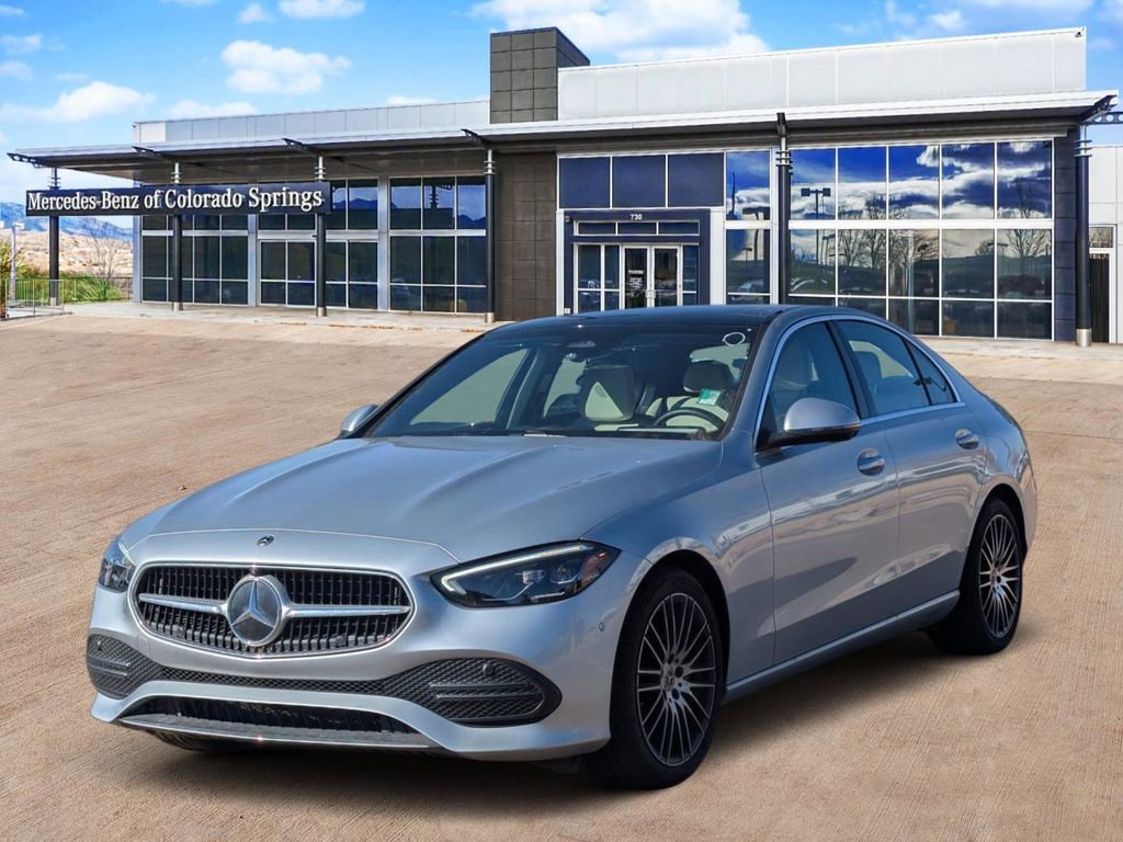 Used 2025 Mercedes-Benz C 300 4MATIC Sedan image 3