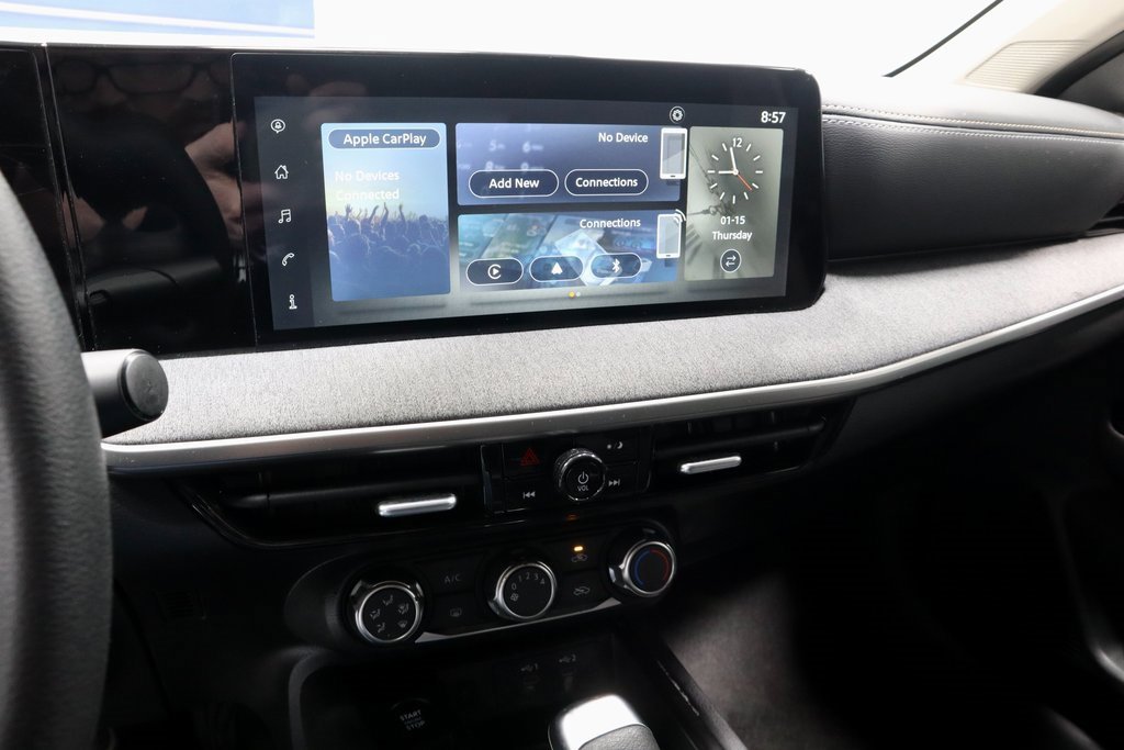 Certified 2025 Nissan Kicks SV image 31