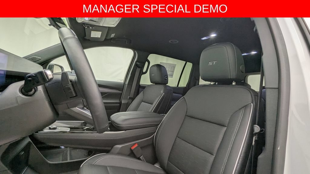 Used 2026 Buick Enclave Sport Touring w/ Power Package AWD/4WD image 30