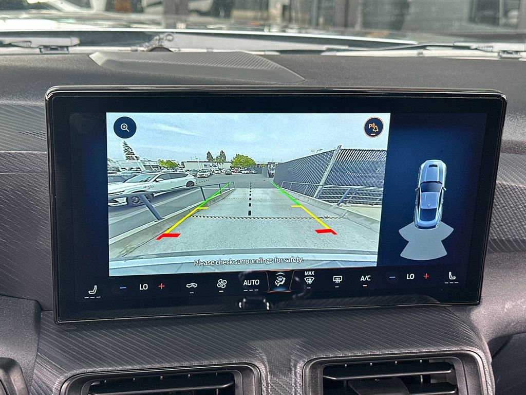 Used 2025 Ford Mustang Convertible image 19