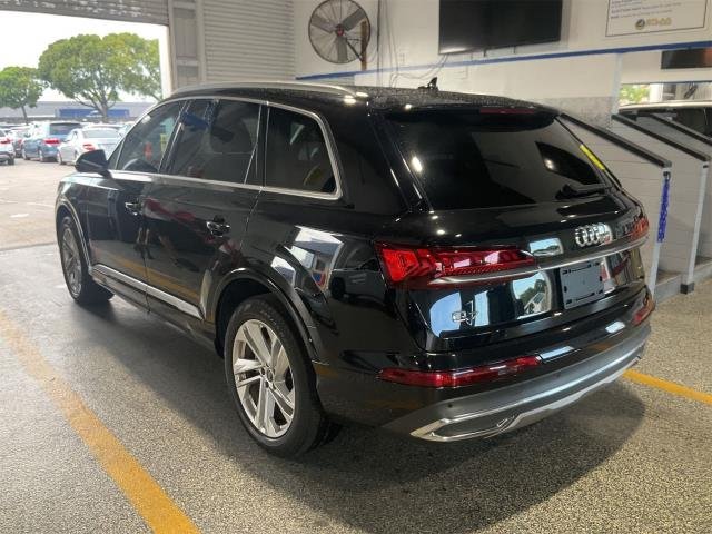 Used 2023 Audi Q7 2.0T Premium Plus w/ Premium Plus Package AWD/4WD image 7