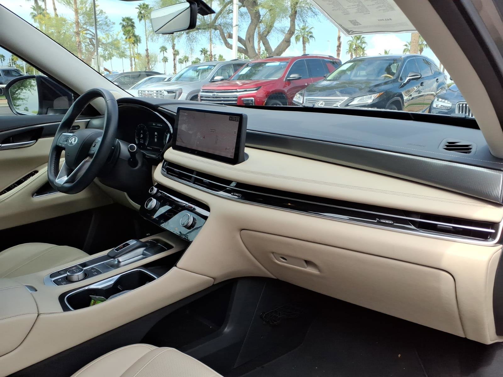 Used 2025 INFINITI QX60 Luxe w/ Cargo Package image 11