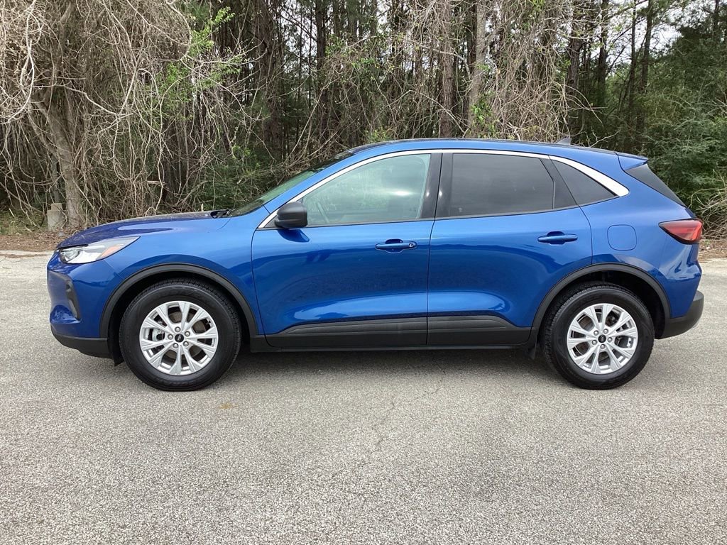 Used 2023 Ford Escape Active FWD image 6