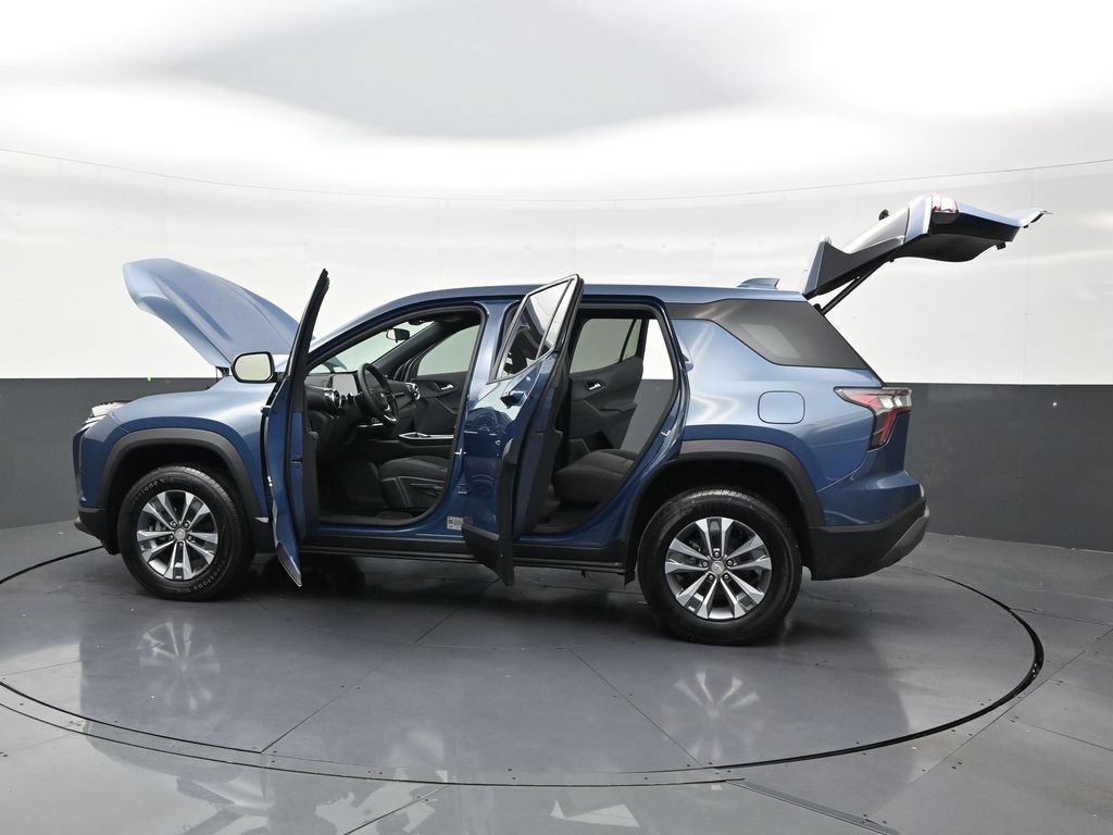 Used 2026 Chevrolet Equinox LT FWD image 30