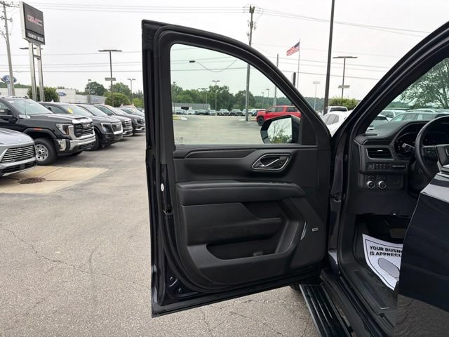 Certified 2024 GMC Yukon AT4 w/ AT4 Premium Package AWD/4WD image 12